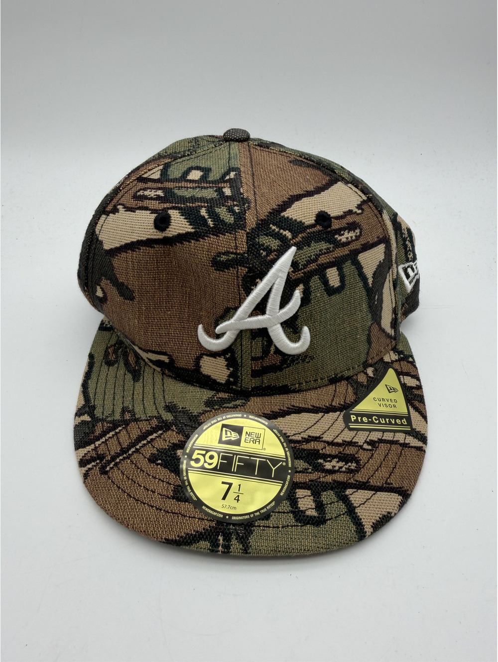 New Era 59FIFTY Atlanta Braves Camo Baseball Cap 7 1/4 Size